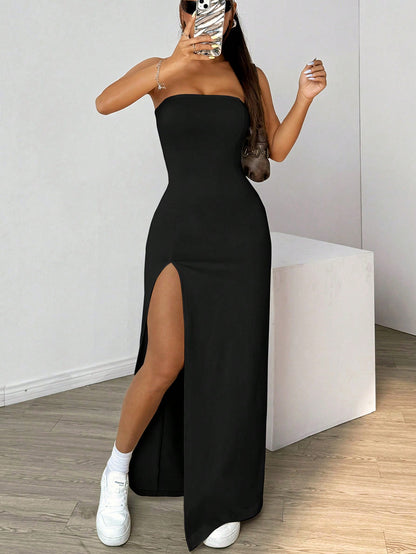 Robe Noire Fendue Élégance Parisienne